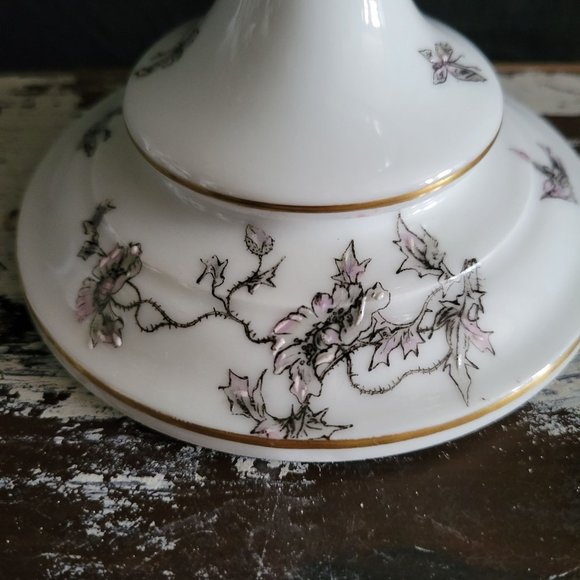 Antique Old Paris Reticulated Porcelain Compote, Pedestal Basket w Butterflies - Picture 4 of 10